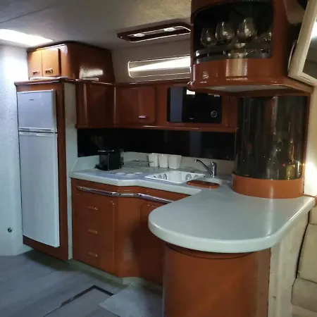 Flat Boat - Luxuryborder * Lisbona